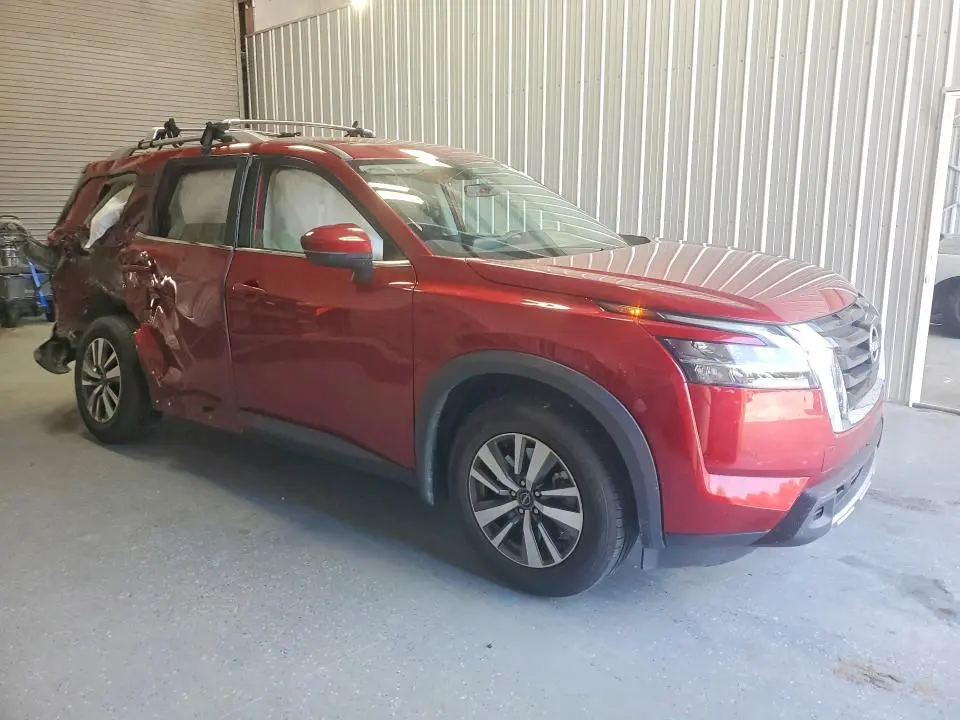 2023 NISSAN PATHFINDER SL  