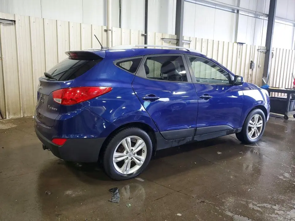 2011 HYUNDAI TUCSON GLS  