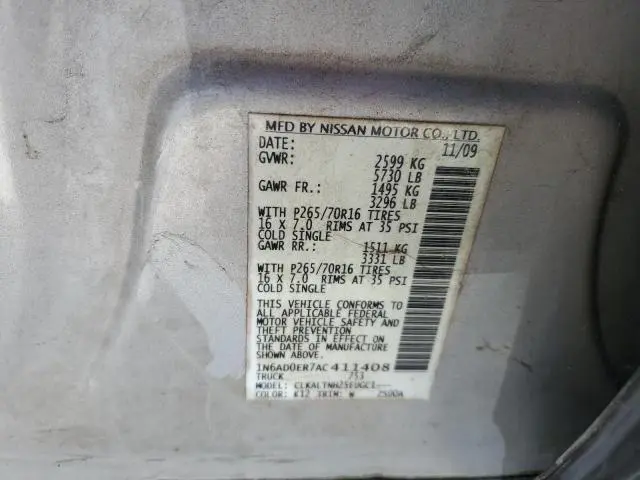 2010 NISSAN FRONTIER CREW CAB SE  