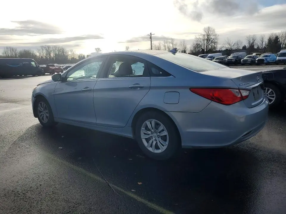 2011 HYUNDAI SONATA GLS  