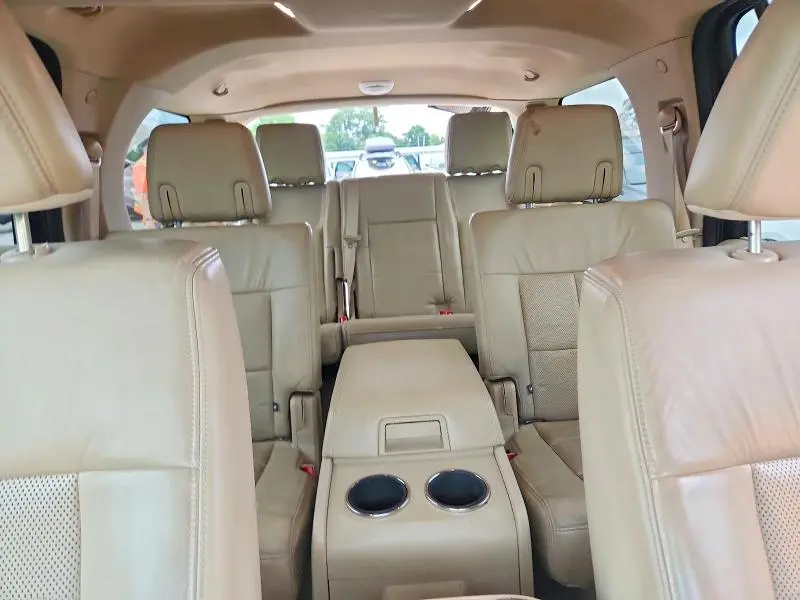 2010 LINCOLN NAVIGATOR   
