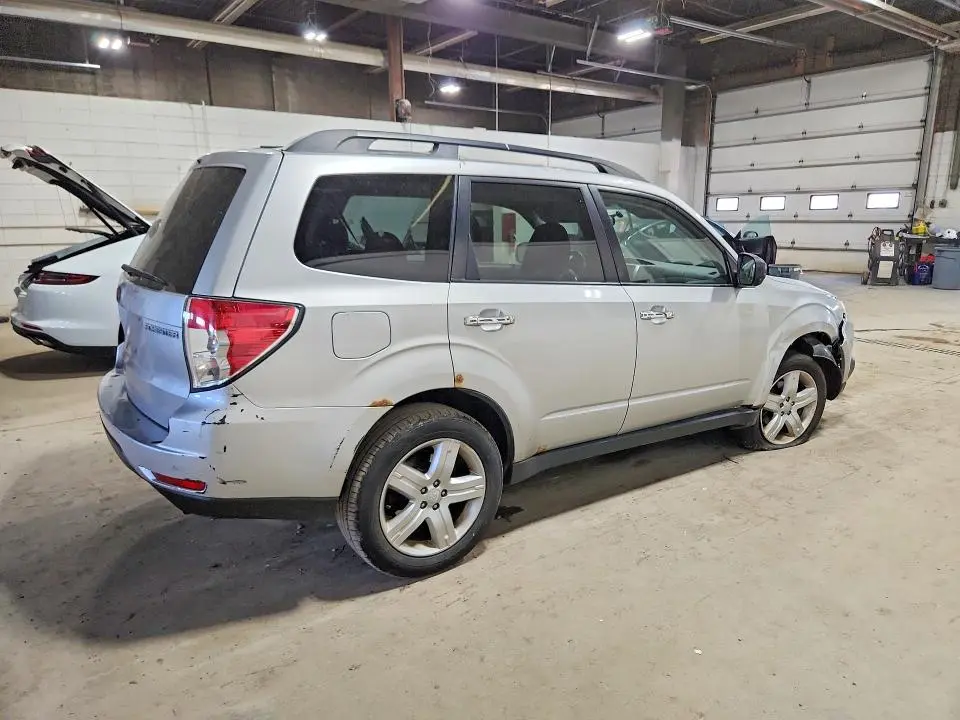 2010 SUBARU FORESTER 2.5X PREMIUM  