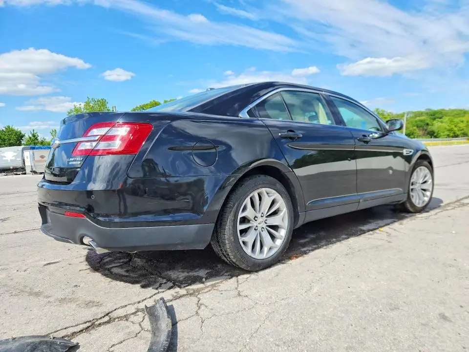 2016 FORD TAURUS LIMITED  