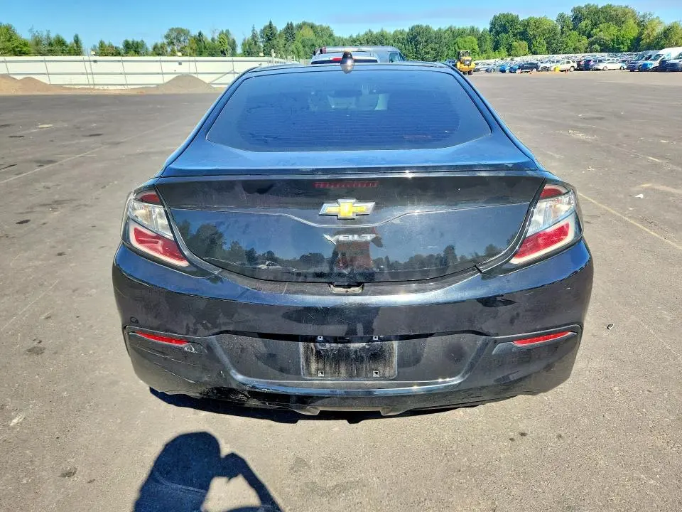 2017 CHEVROLET VOLT LT  
