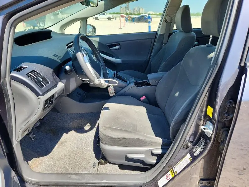 2011 TOYOTA PRIUS TWO  