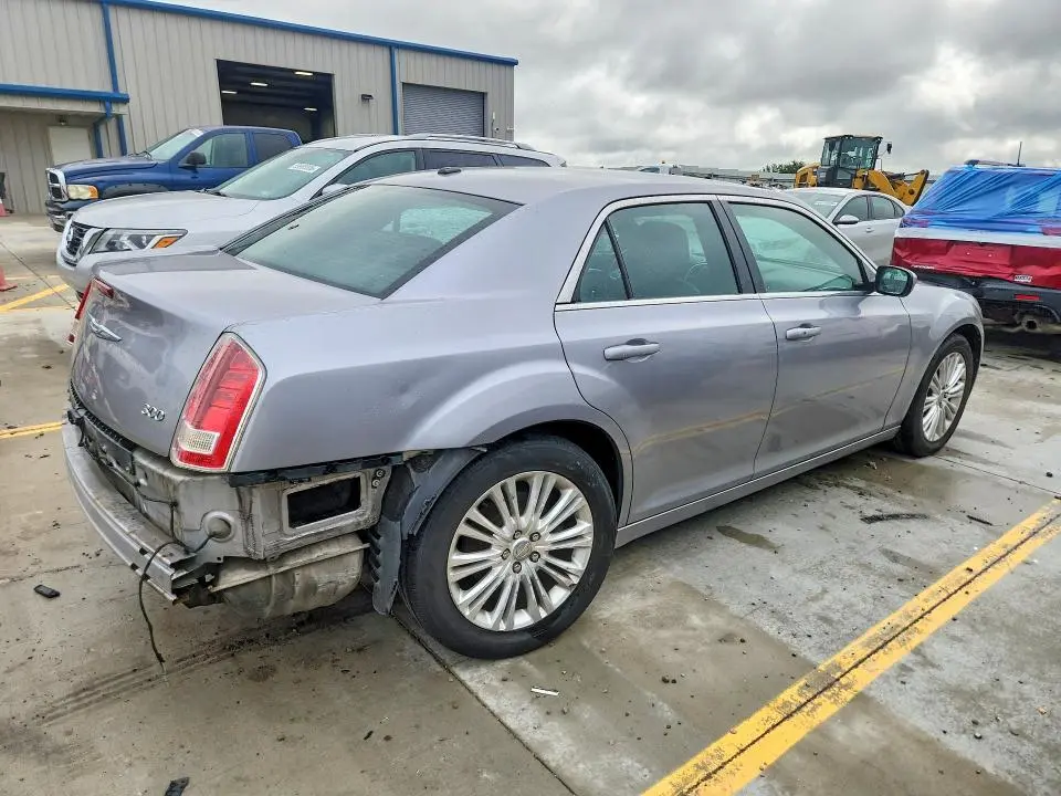 2014 CHRYSLER 300   