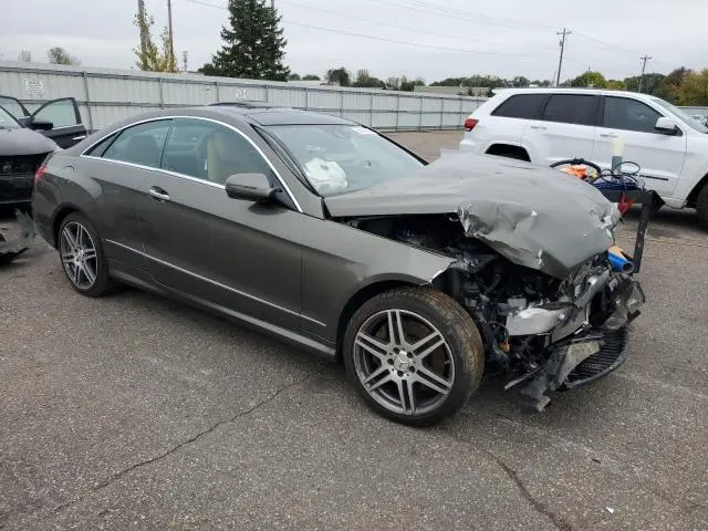 2010 MERCEDES-BENZ E 550  