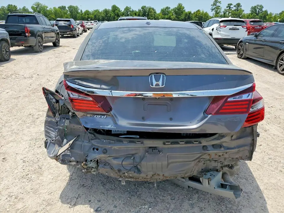 2017 HONDA ACCORD EX  