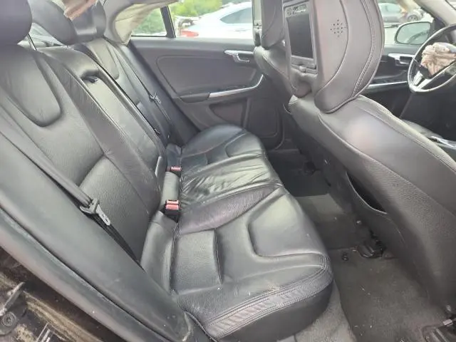 2011 VOLVO S60 T6  