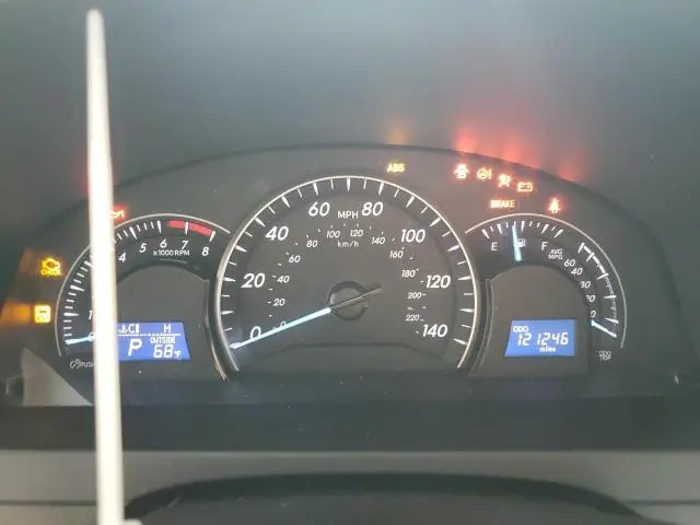 2015 TOYOTA CAMRY LE