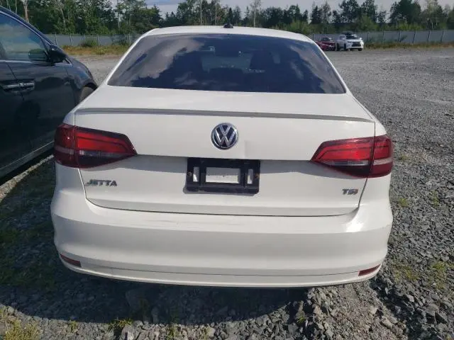 2016 VOLKSWAGEN JETTA SE  