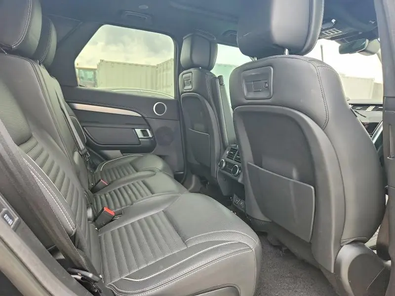 2023 LAND ROVER DISCOVERY S R-DYNAMIC  