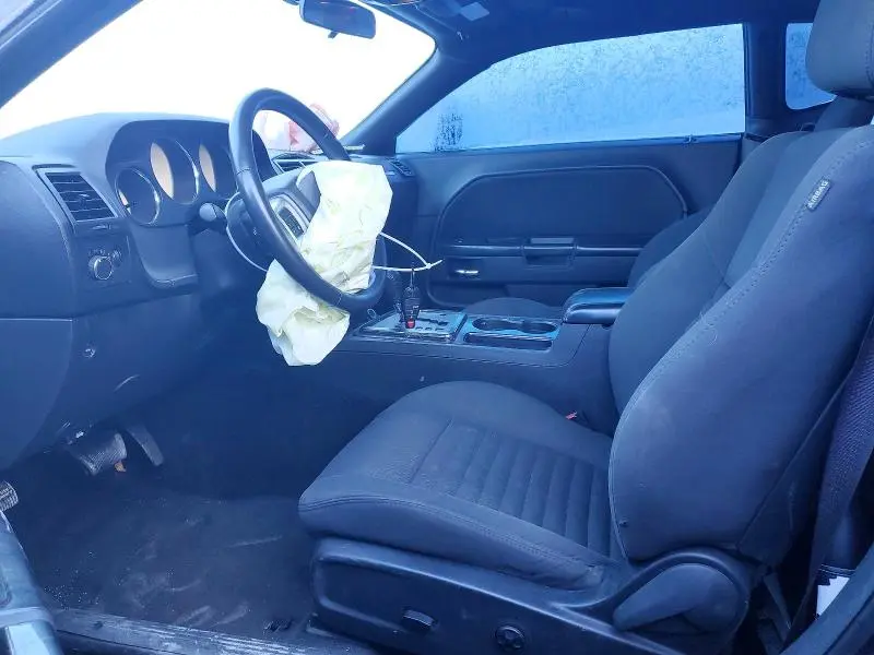 2013 DODGE CHALLENGER SXT  