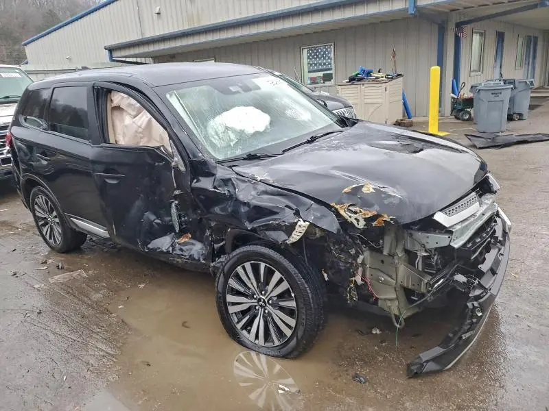 2020 MITSUBISHI OUTLANDER SE  