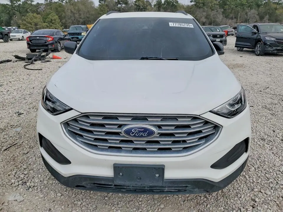 2021 FORD EDGE SE  
