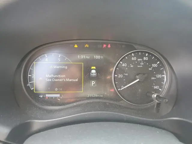 2024 NISSAN KICKS SR  
