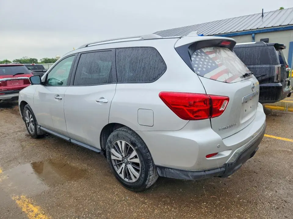2019 NISSAN PATHFINDER SL  