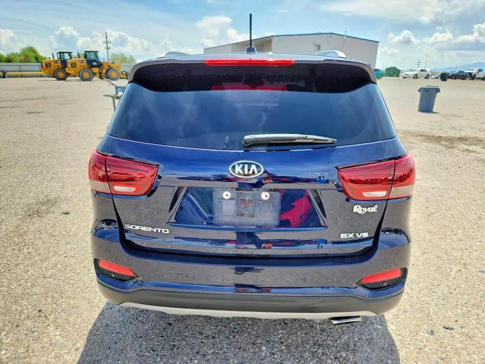 2020 KIA SORENTO EX V6  