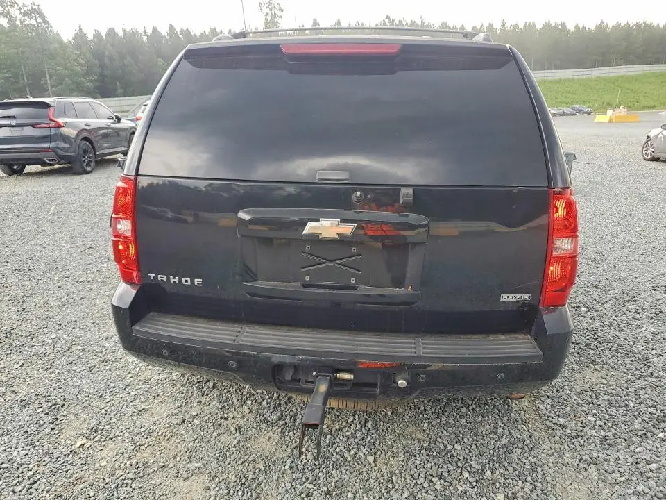 2011 CHEVROLET TAHOE LT  