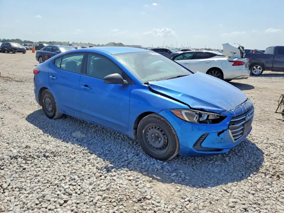 2017 HYUNDAI ELANTRA SE  
