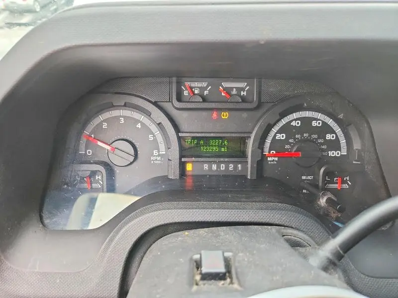 2012 FORD ECONOLINE E350 SUPER DUTY WAGON  