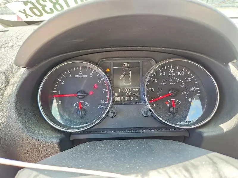 2011 NISSAN ROGUE S  