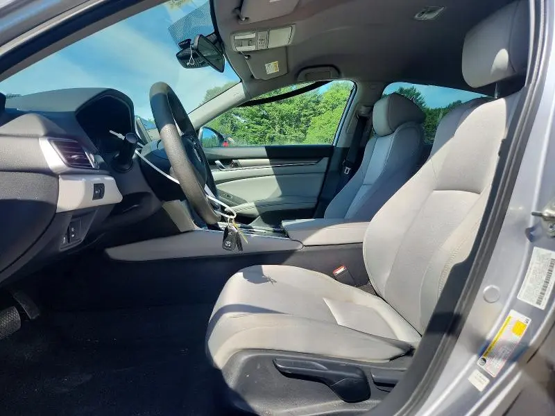 2020 HONDA ACCORD LX  