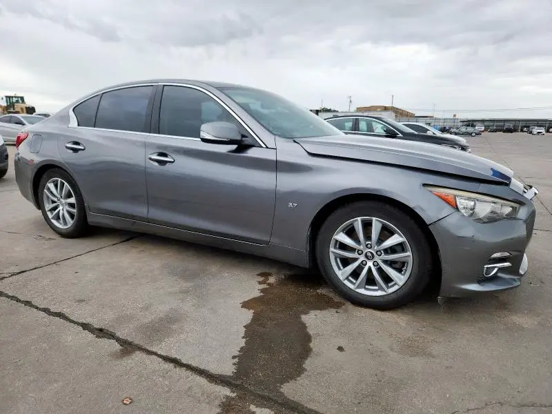 2015 INFINITI Q50 BASE  
