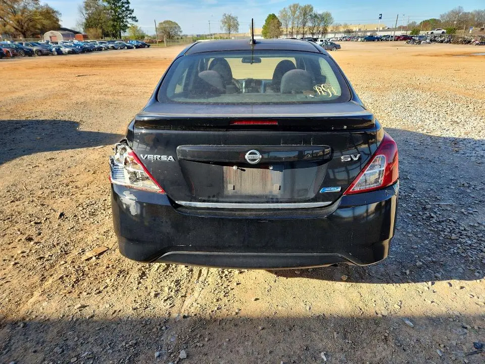 2016 NISSAN VERSA 1.6 SV  