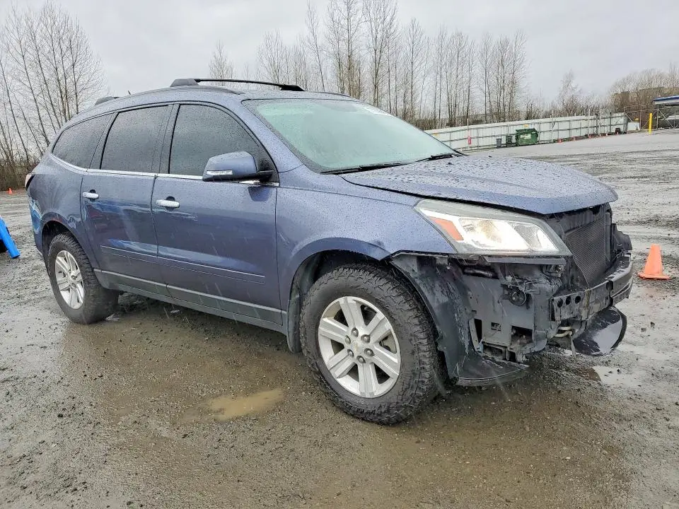 2014 CHEVROLET TRAVERSE LT  