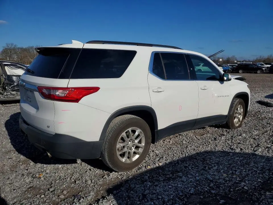 2021 CHEVROLET TRAVERSE LT  