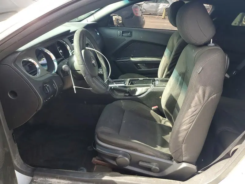 2012 FORD MUSTANG   