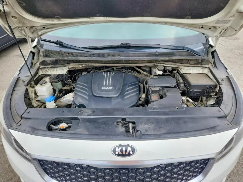 2016 KIA SEDONA L  