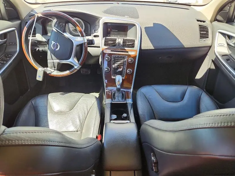 2013 VOLVO XC60 T6  