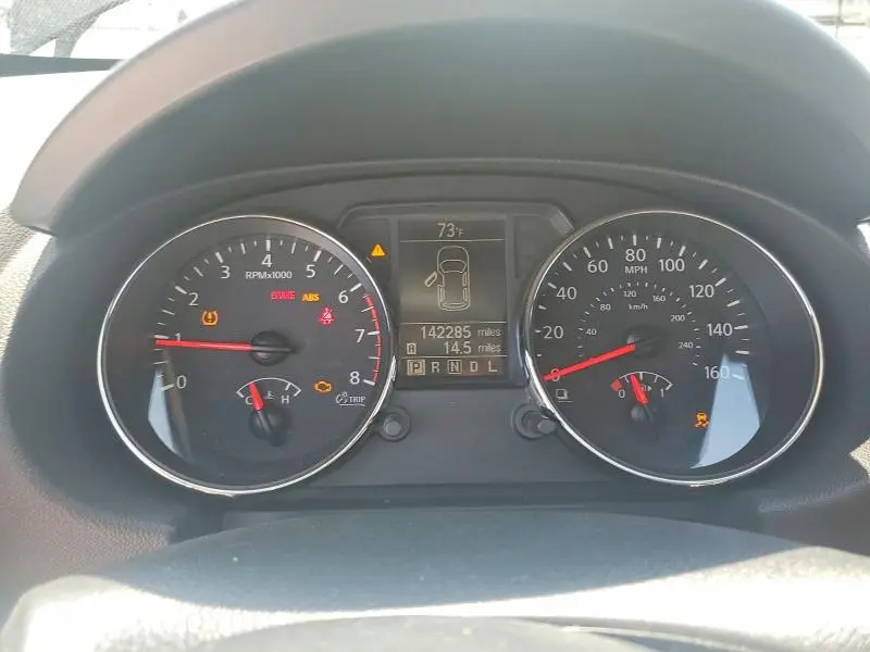 2013 NISSAN ROGUE S  