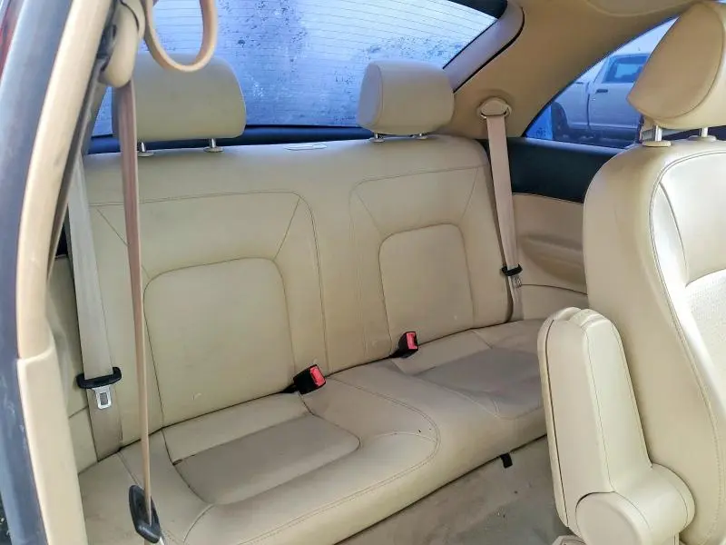 2010 VOLKSWAGEN NEW BEETLE   