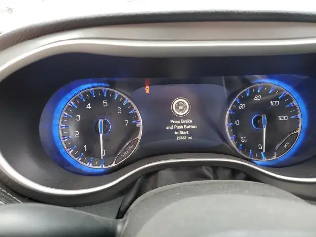2023 CHRYSLER PACIFICA TOURING L