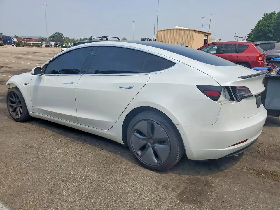2019 TESLA MODEL 3   