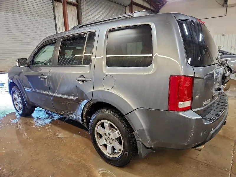 2011 HONDA PILOT TOURING  