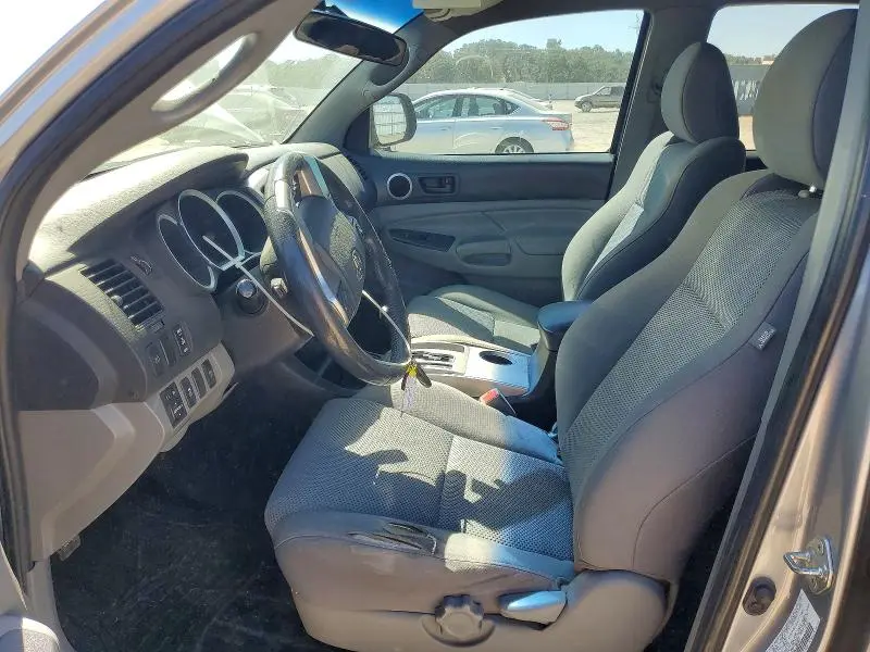 2015 TOYOTA TACOMA V6  