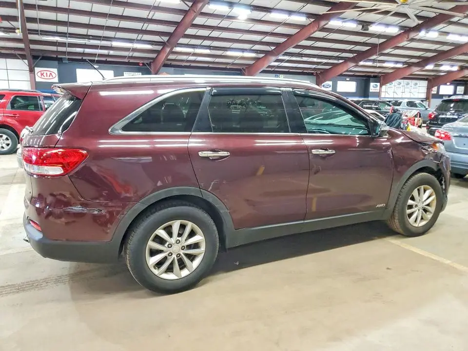 2017 KIA SORENTO LX  