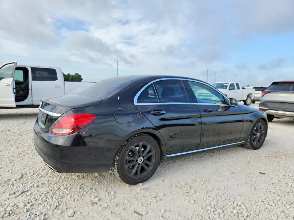 2016 MERCEDES-BENZ C 300  