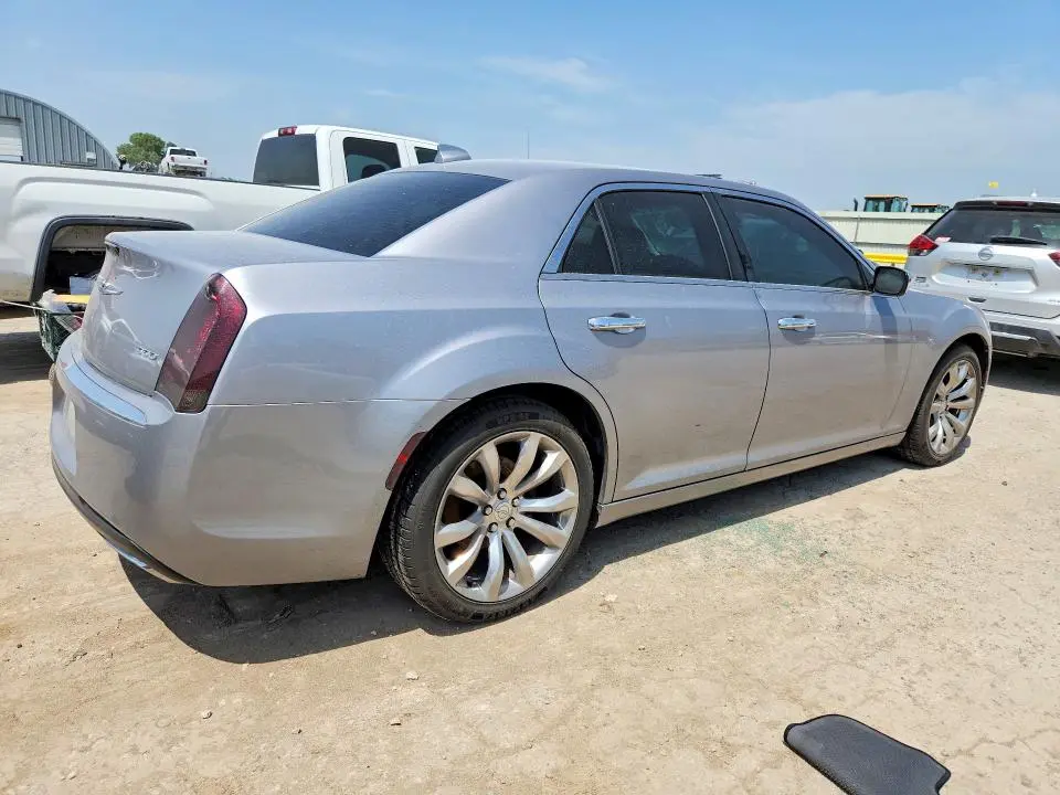 2018 CHRYSLER 300   
