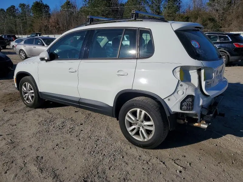 2016 VOLKSWAGEN TIGUAN S  