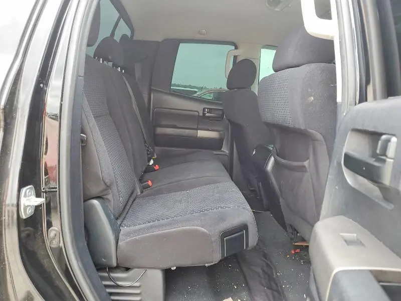 2010 TOYOTA TUNDRA DOUBLE CAB SR5  