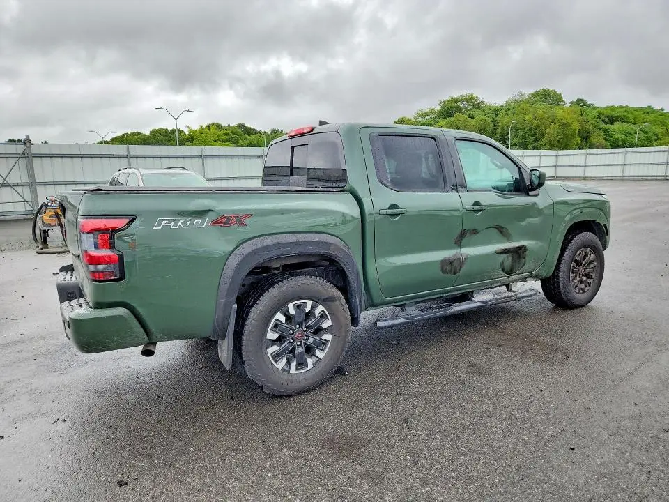 2024 NISSAN FRONTIER PRO-4X  