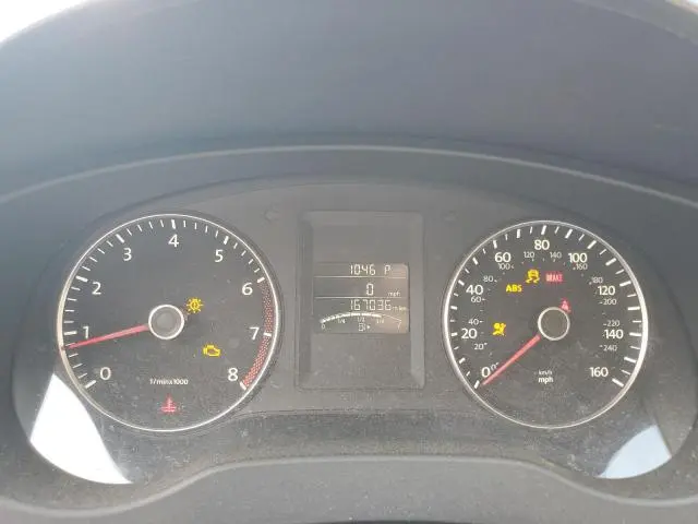 2013 VOLKSWAGEN JETTA SE  