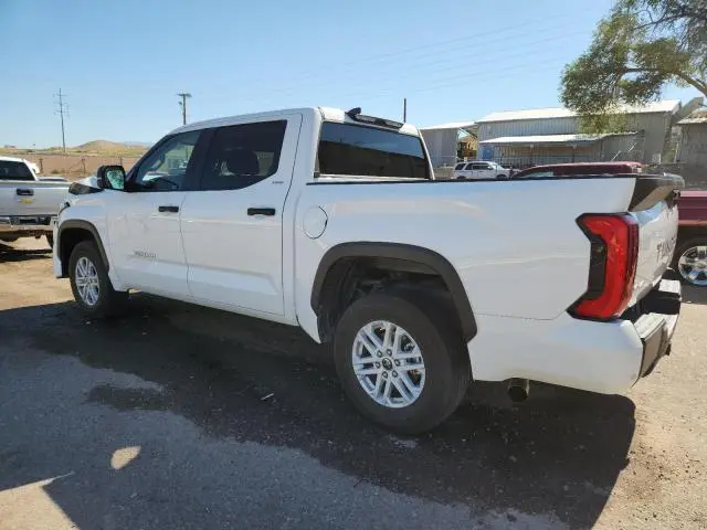 2024 TOYOTA TUNDRA CREWMAX SR  