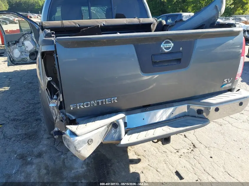 2017 NISSAN FRONTIER SV