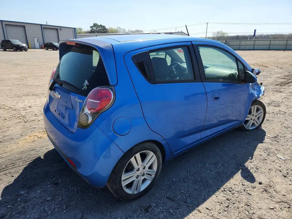 2013 CHEVROLET SPARK 1LT  